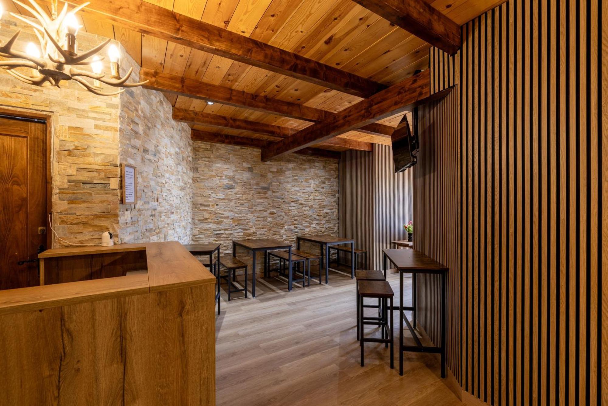 Alberg Taull Hostel Taull